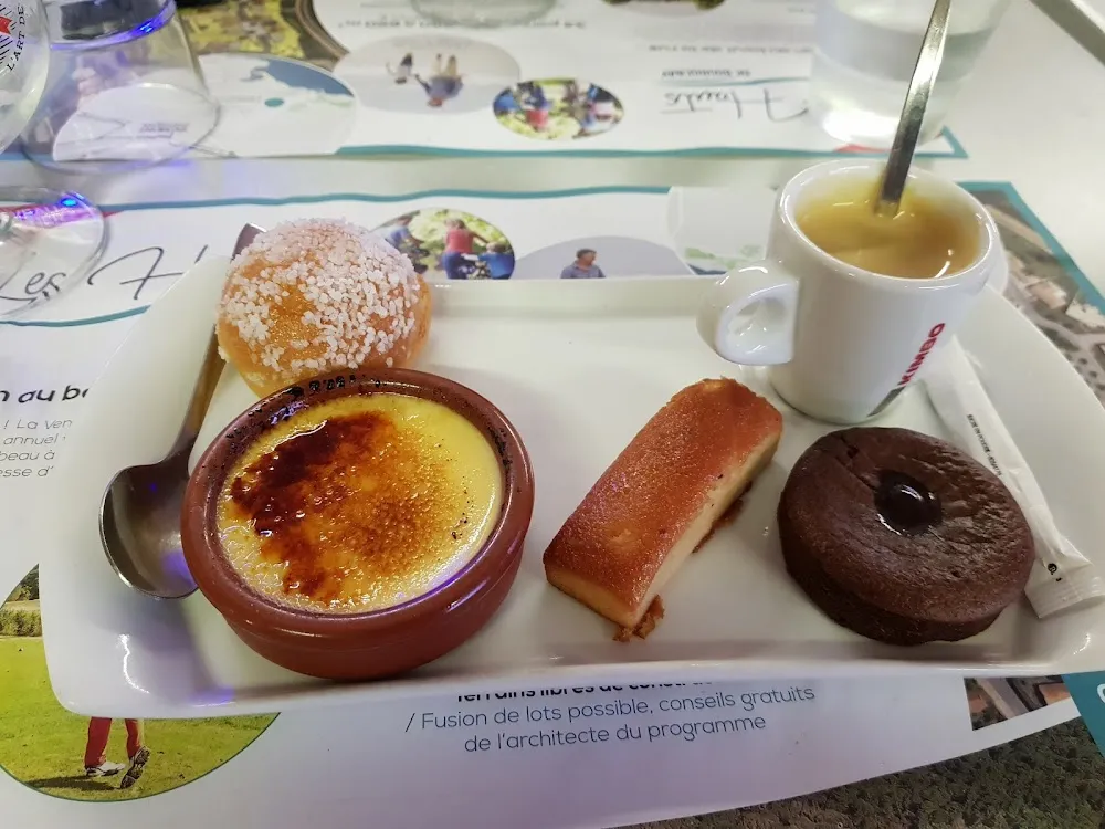 Café Gourmand